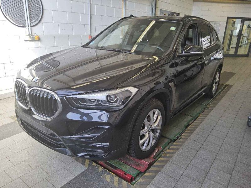 BMW X1 18i Sport Line - Petrol - Manual - 136 hp - 63.829 km