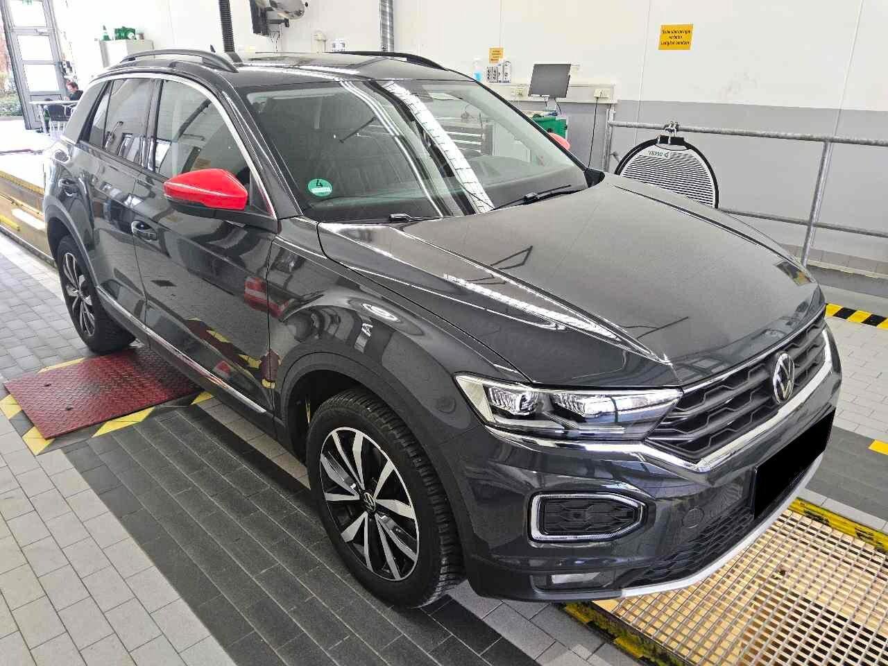 Volkswagen T-ROC 1.5 TSI Style - Petrol - Manual - 150 hp - 35.148 km Style