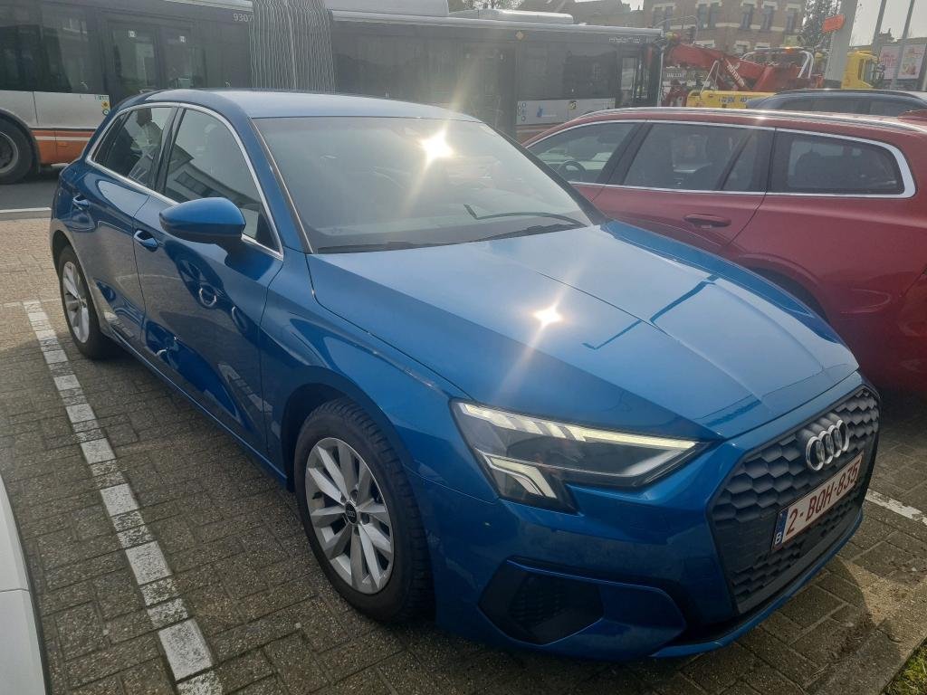 Audi A3 Sportback 1.0 TFSI Attraction - Petrol - Automatic - 110 hp - 67.773 km Attraction