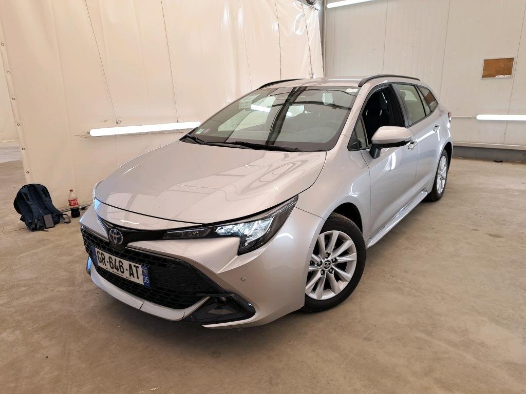 Toyota Corolla Touring Sports Dynamic Business - Hybrid - Automatic - 98 hp - 15.350 km