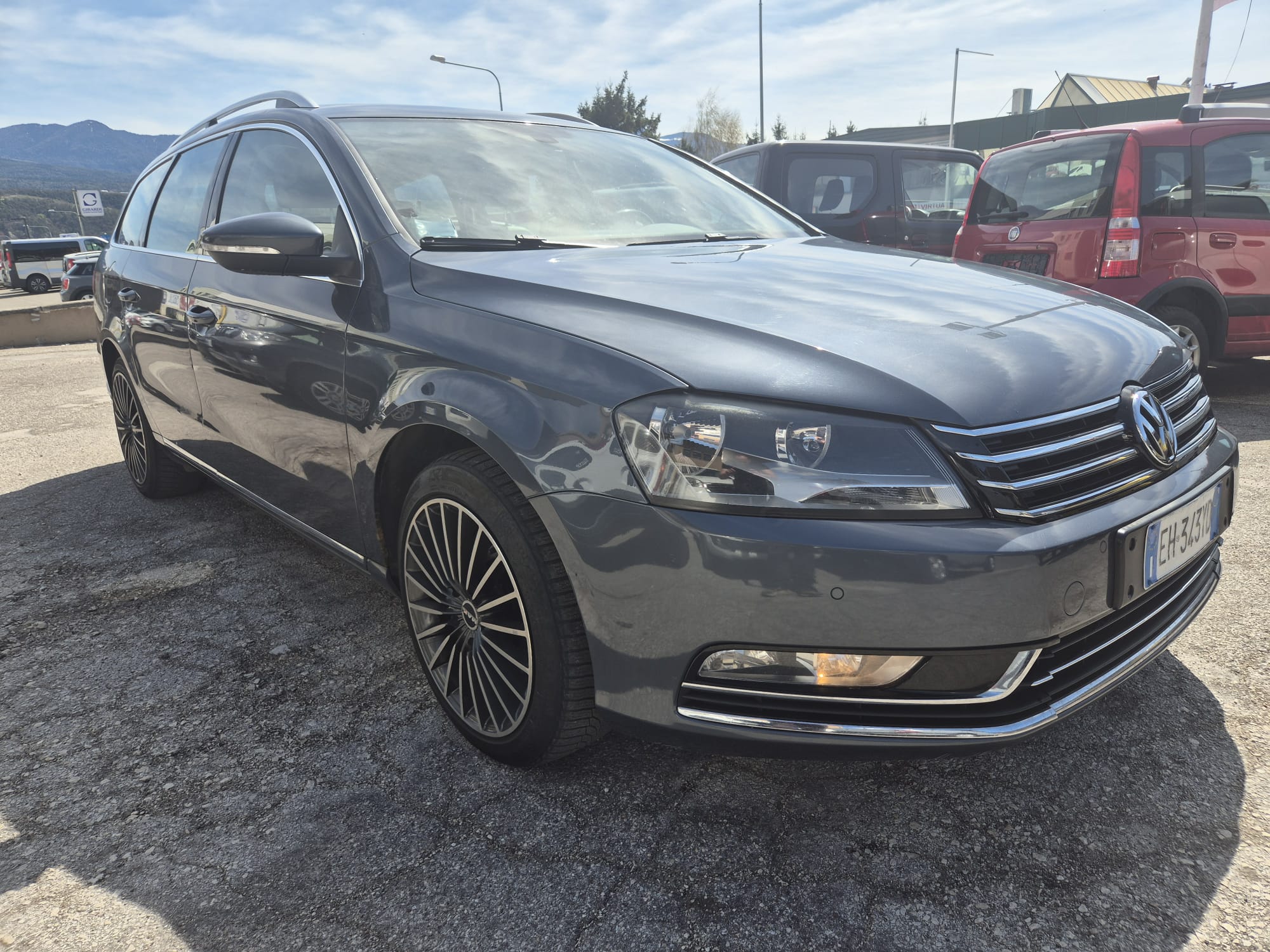 Volkswagen Passat Variant 2.0 TDI Highline - 4Motion - Diesel - Automatic - 170 hp - 269.831 km Highline