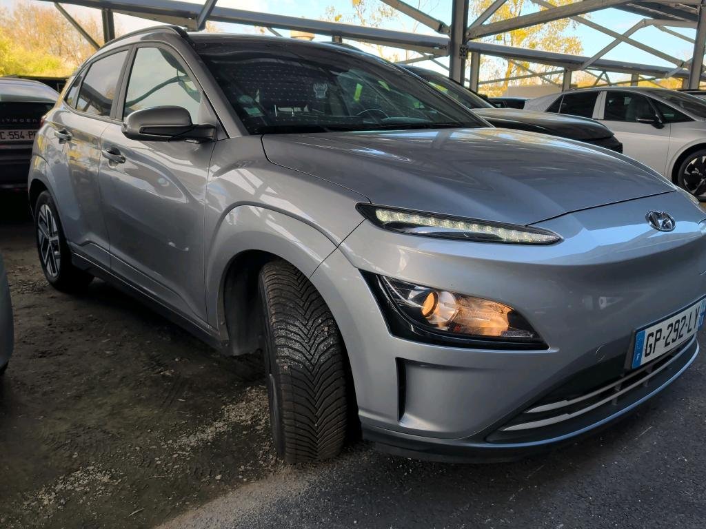 Hyundai e-Kona 64 kWh Business - Electric - Automatic - 204 hp - 169.323 km Business