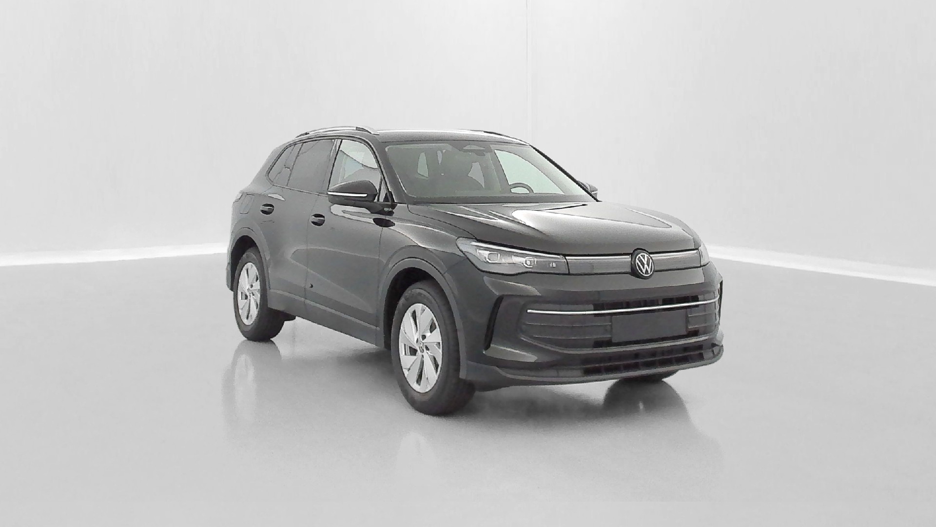 2025 Volkswagen Tiguan   