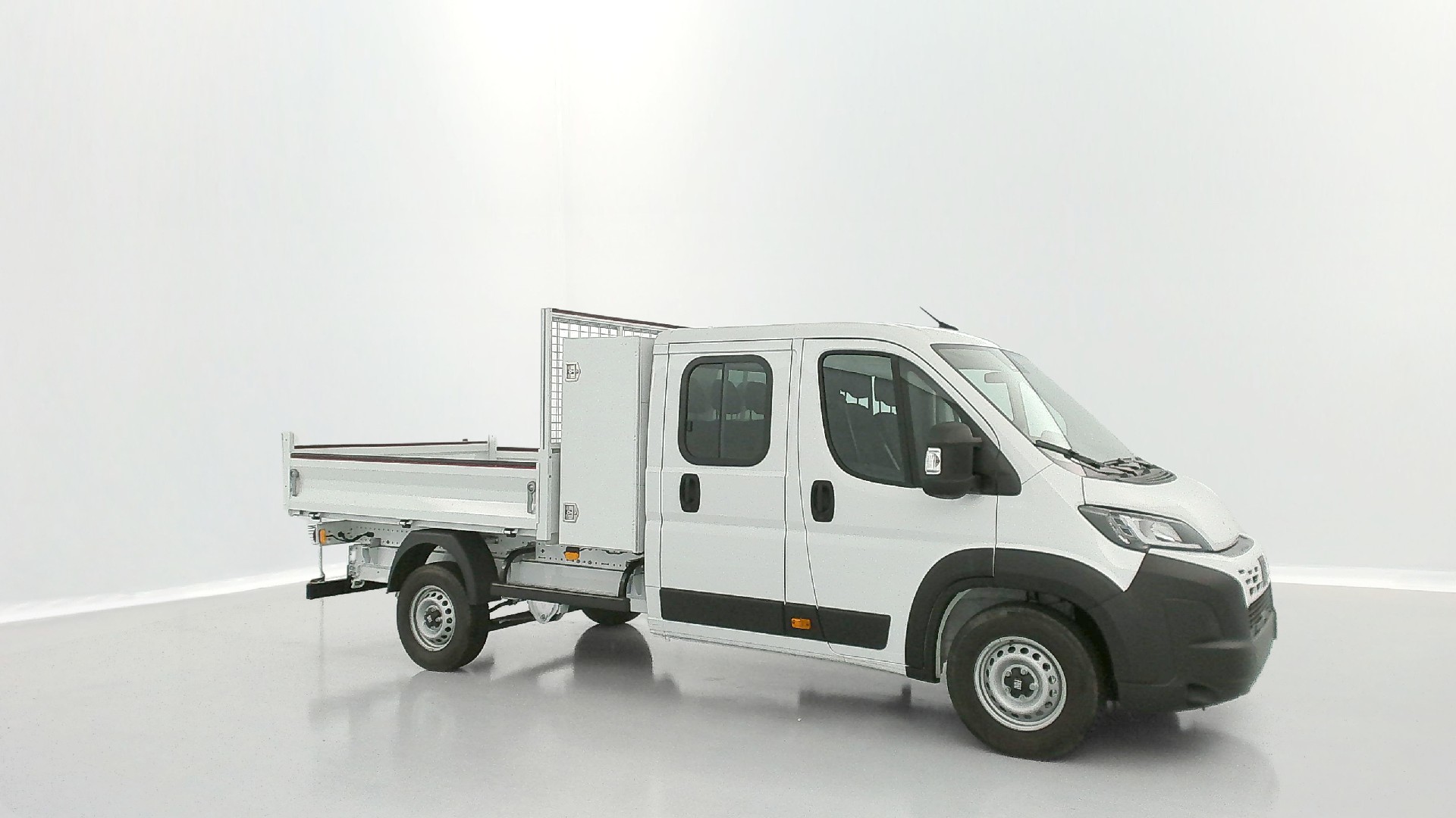 Fiat Ducato flatbed 2.2 Maxi 2025