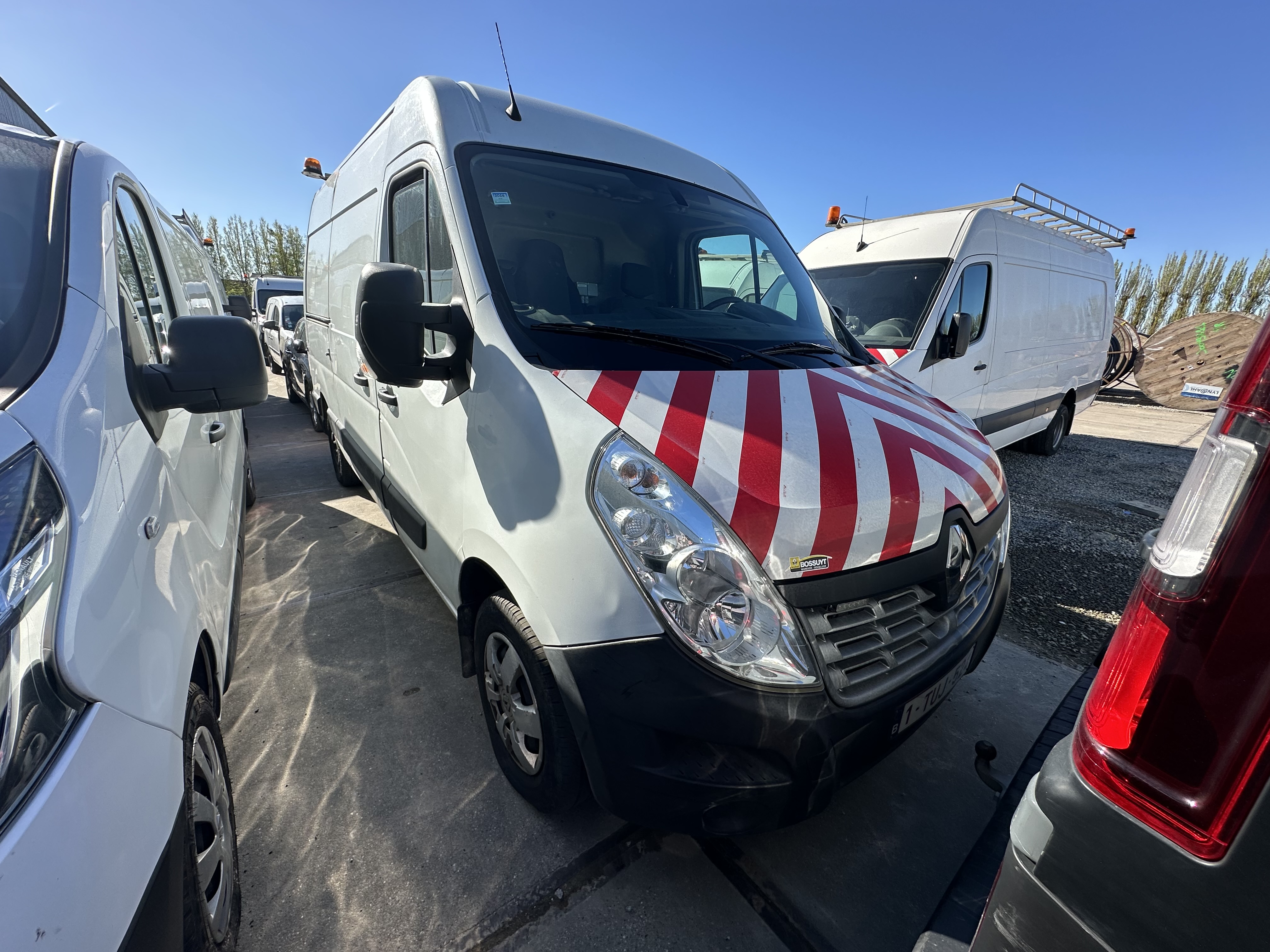 Renault Master L2H2 2.3 DCI Grand Comfort - Diesel - Manual - 130 hp - 253.948 km Grand Comfort
