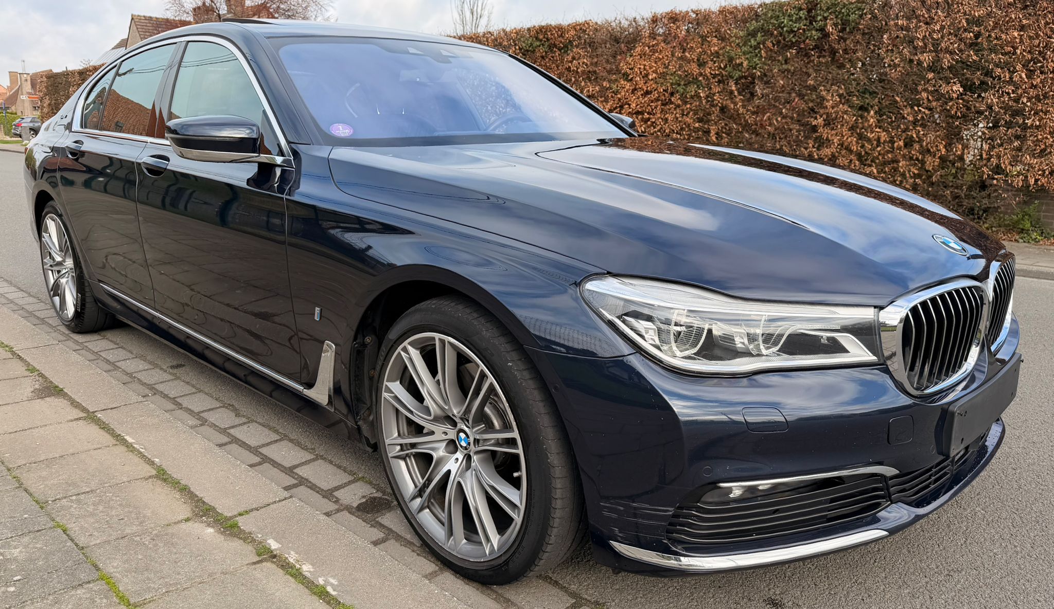 BMW 7 Series 740e - Hybrid - Automatic - 258 hp - 158.949 km 