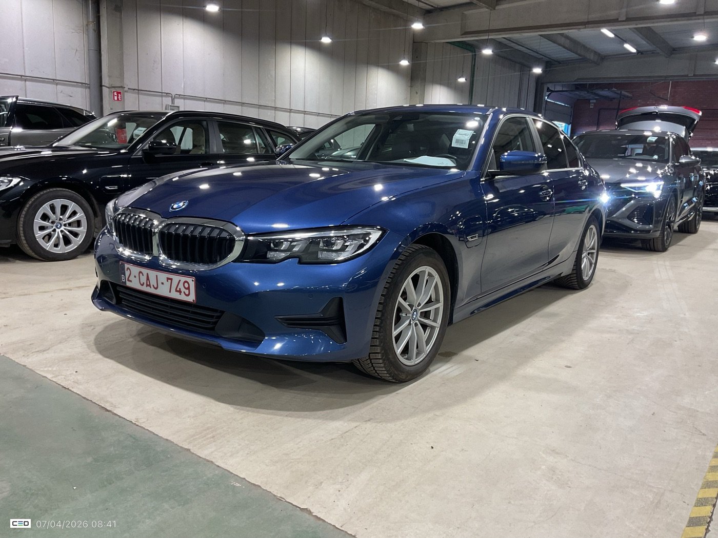 BMW 3 Series 320e - Hybrid - Automatic - 163 hp - 124.354 km 