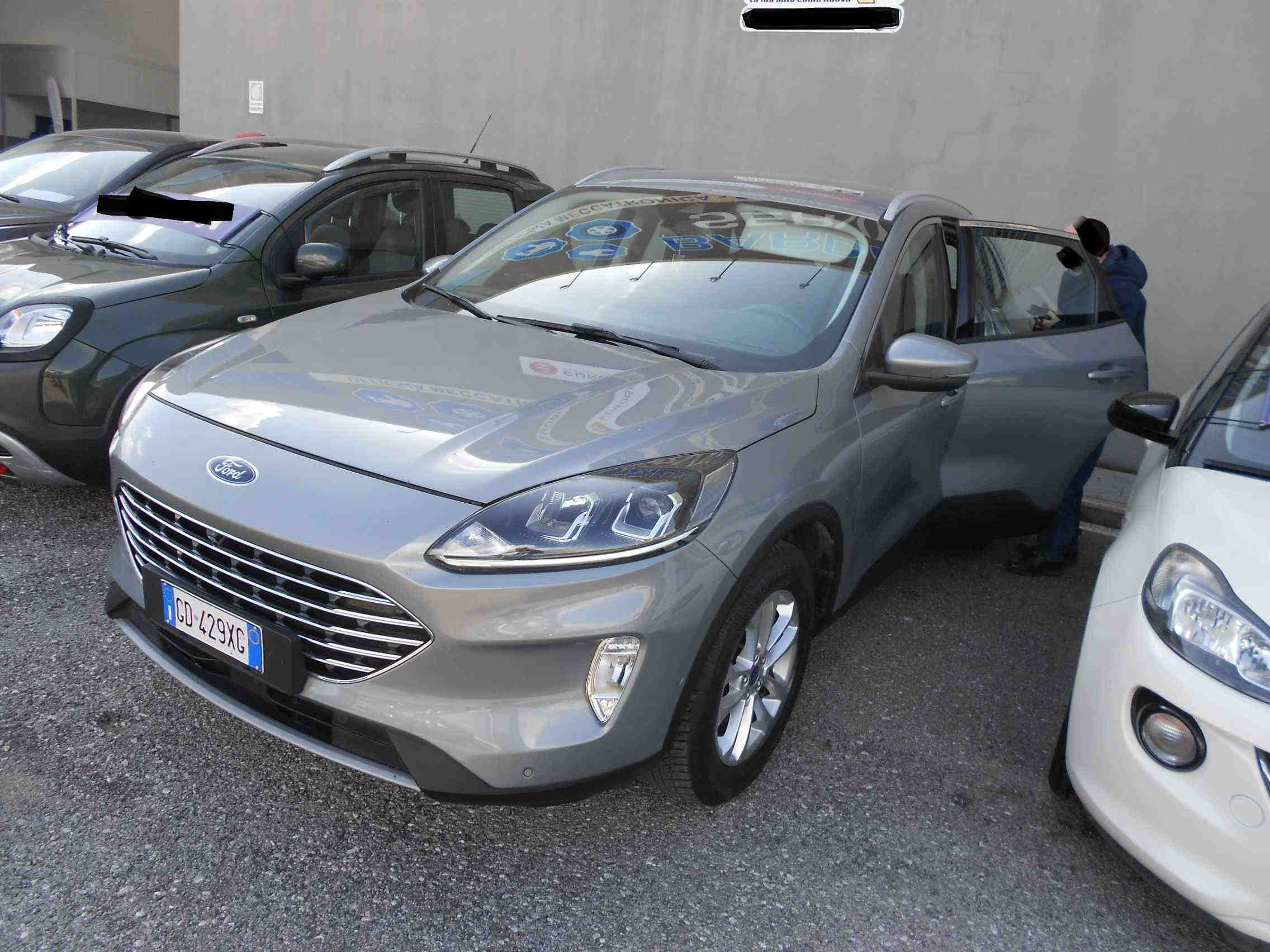 Ford Kuga 1.5 EcoBlue Titanium - Diesel - Automatic - 120 hp - 174.075 km