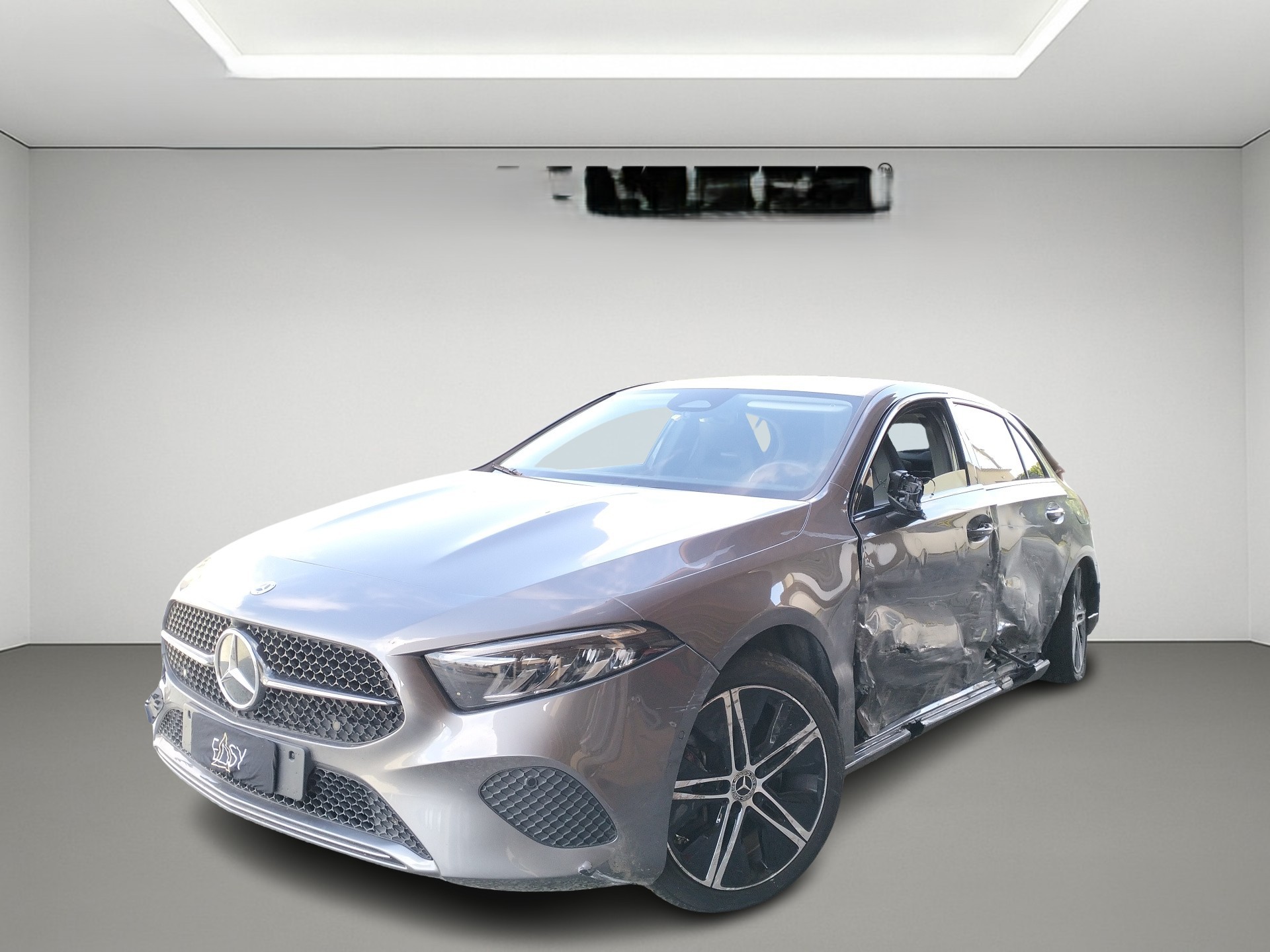 Mercedes-Benz A 250e Premium - Hybrid - Automatic - 218 hp - 63.000 km Premium