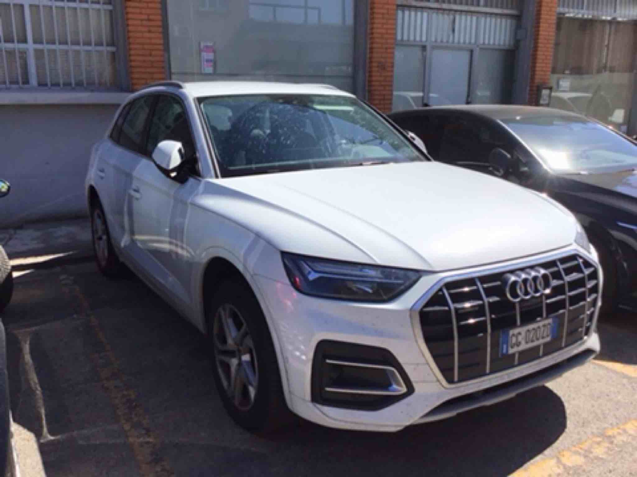 Audi Q5 50 TFSIe Business Advanced - Quattro - Hybrid - Automatic - 265 hp - 148.180 km Business Advanced