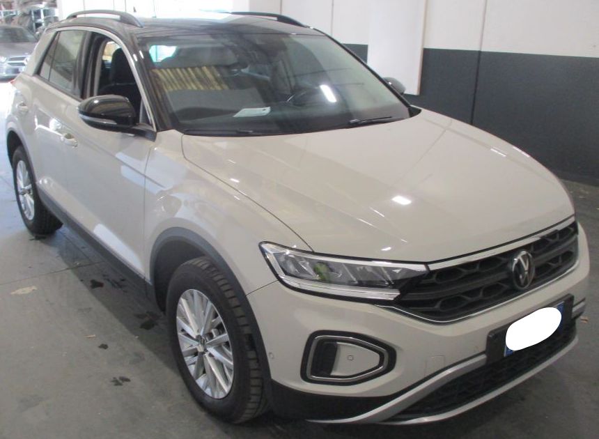 Volkswagen T-ROC 2.0 TDI Life - Diesel - Automatic - 150 hp - 148.059 km Life