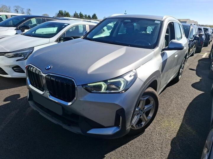 BMW X1 18i Executive - Petrol - Automatic - 136 hp - 103.305 km Executive