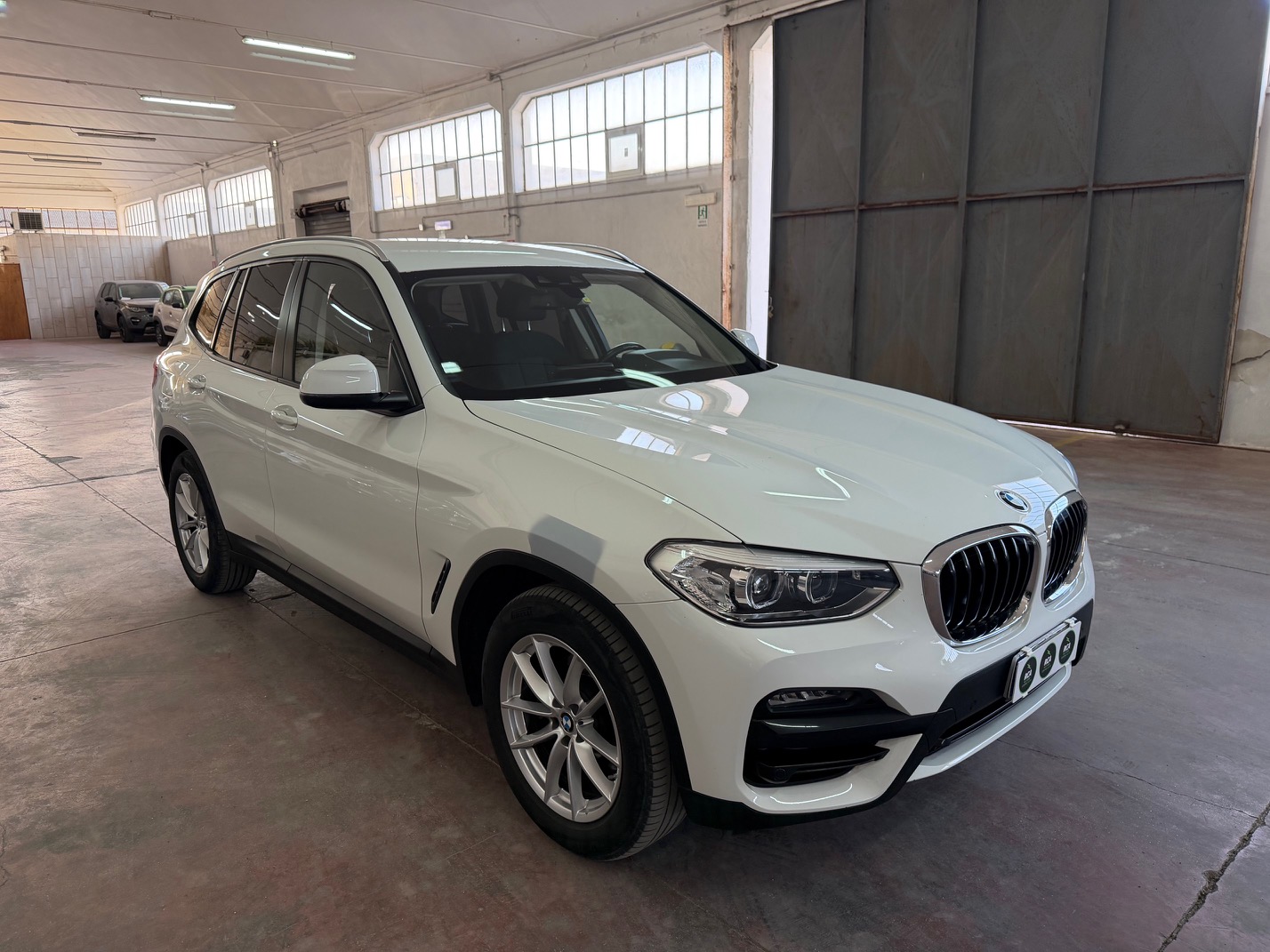 BMW X3 20d Business Advantage - xDrive - Diesel - Automatic - 190 hp - 241.168 km Business Advantage
