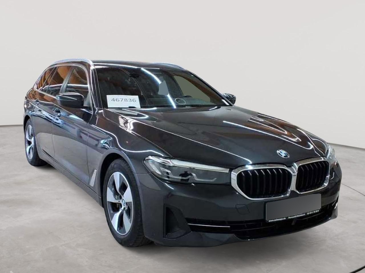 2021 BMW 5 Series   AWD