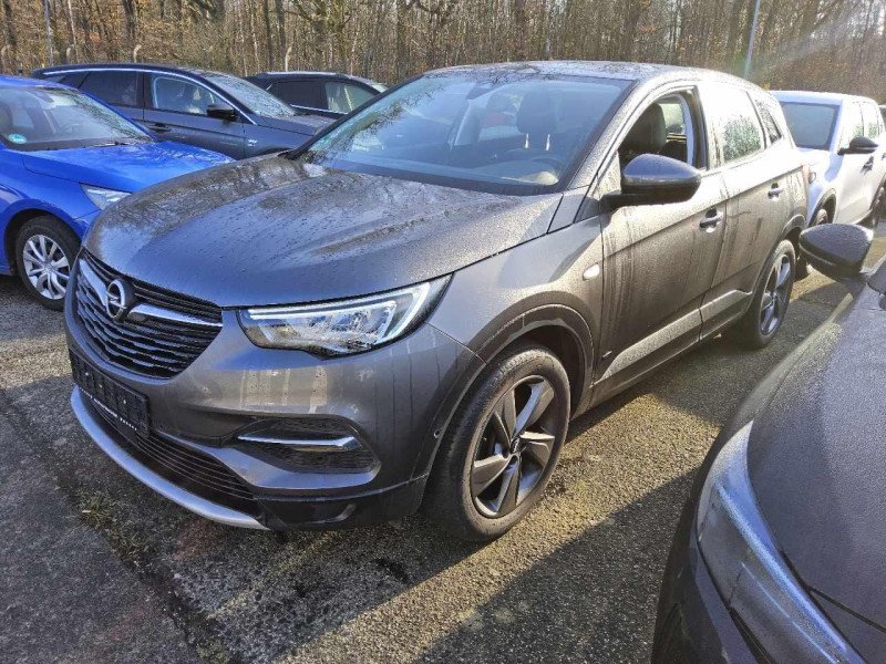 Opel Grandland 1.6 Elegance - Petrol - Automatic - 181 hp - 44.870 km Elegance