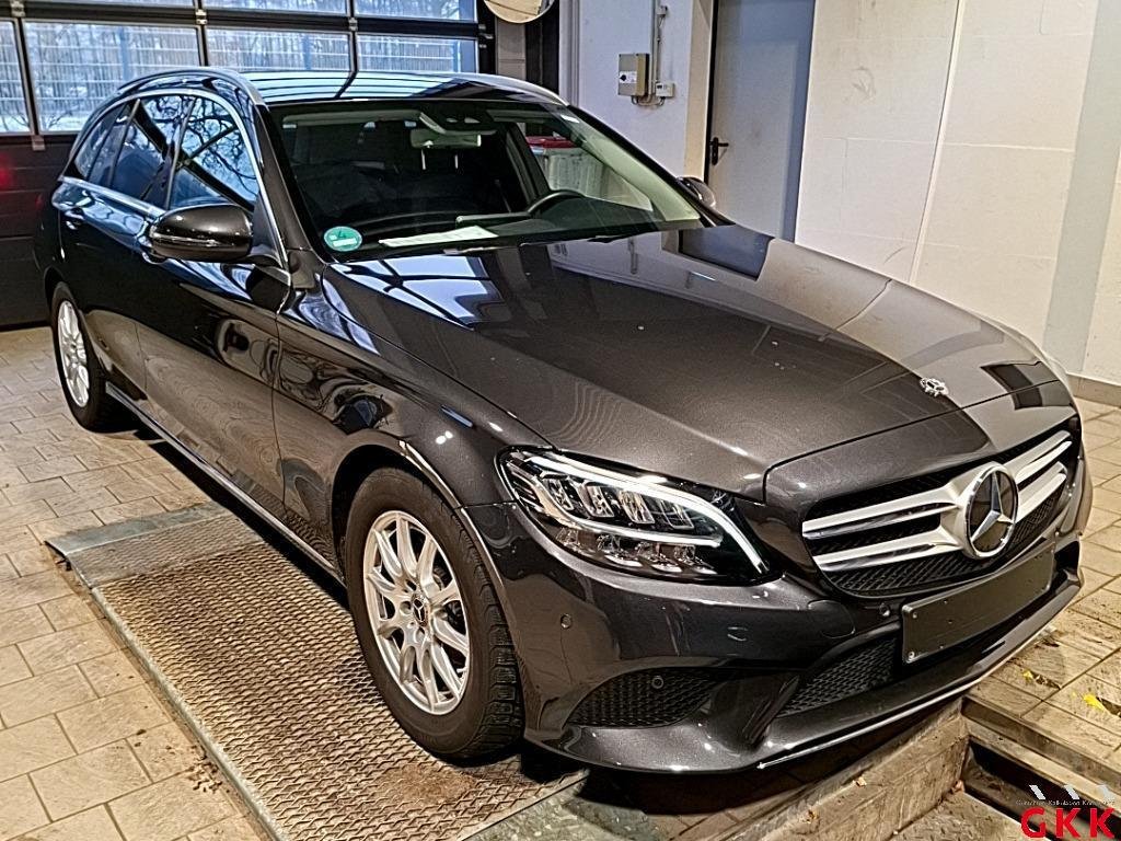 Mercedes-Benz C Break Avantgarde - Petrol - Automatic - 156 hp - 57.468 km Avantgarde