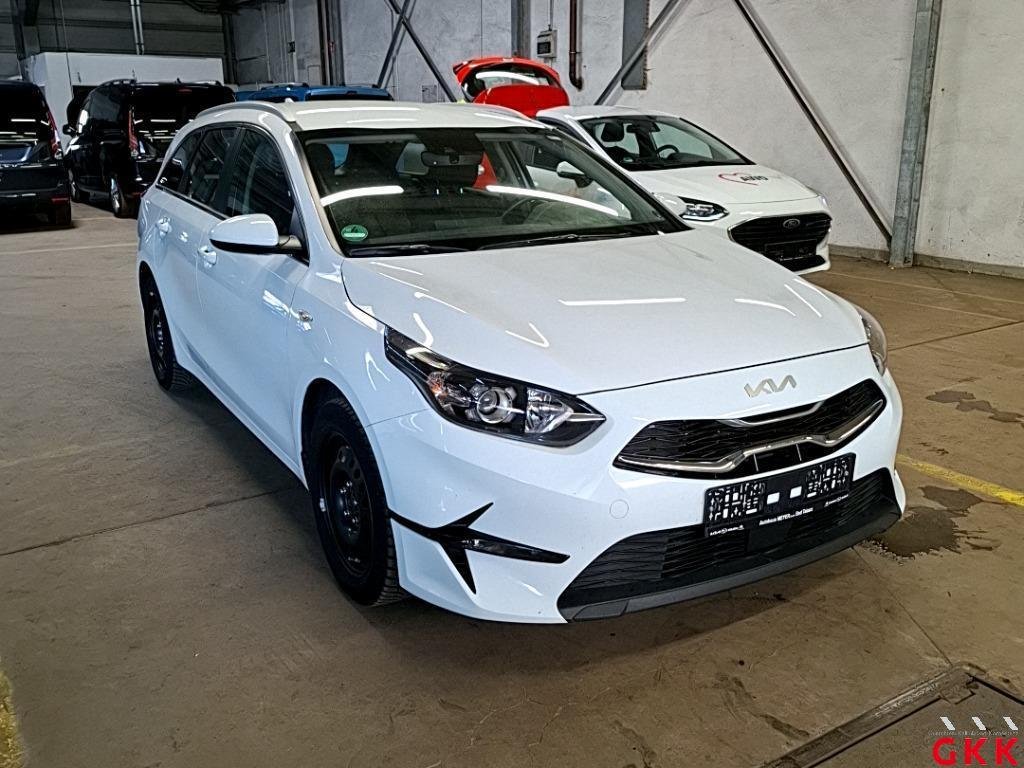 Kia Ceed SW 1.6 CRDi Vision - Diesel - Manual - 135 hp - 53.386 km Vision