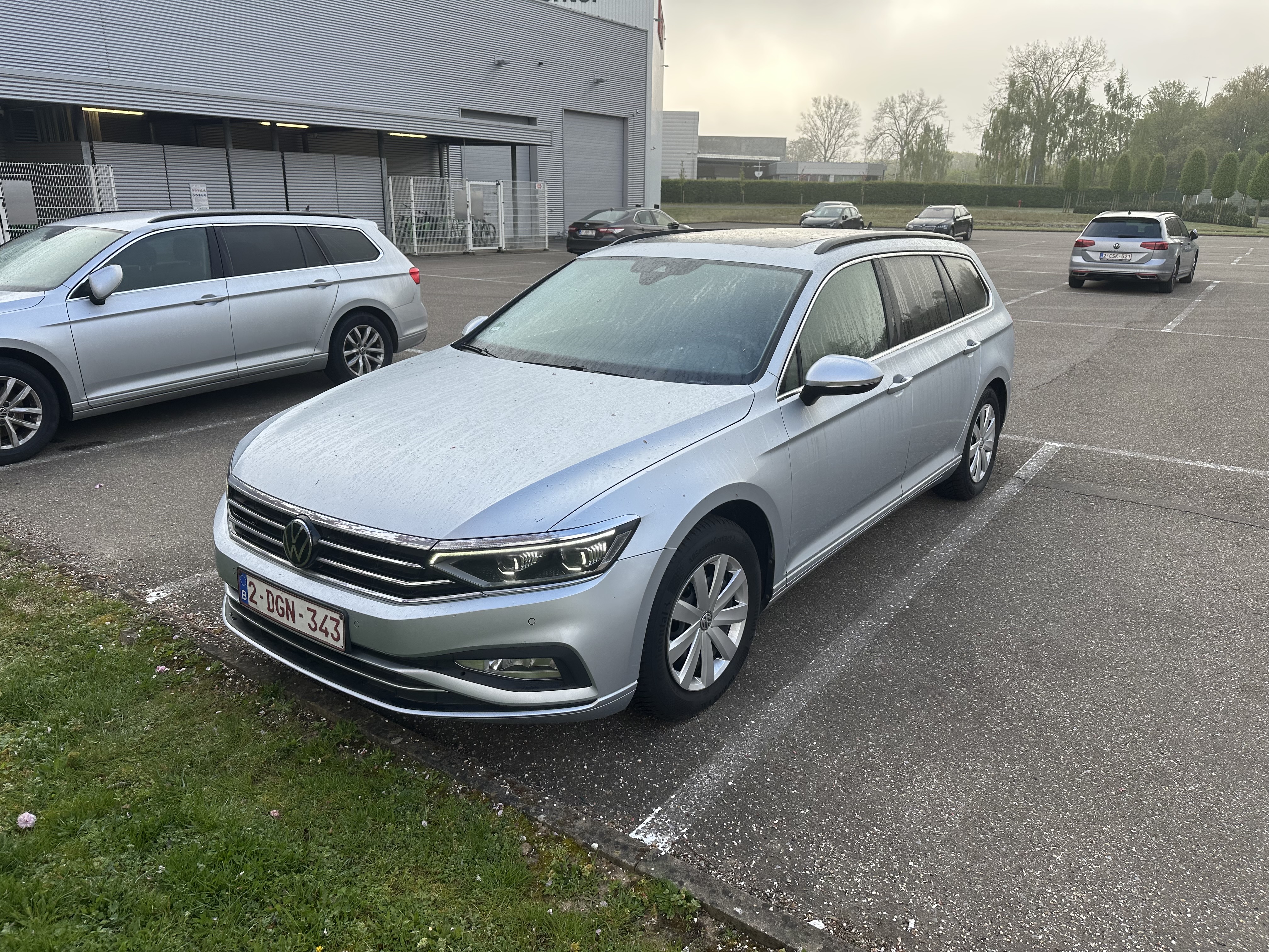 Volkswagen Passat Variant 2.0 TDI - Diesel - Automatic - 122 hp - 188.706 km 