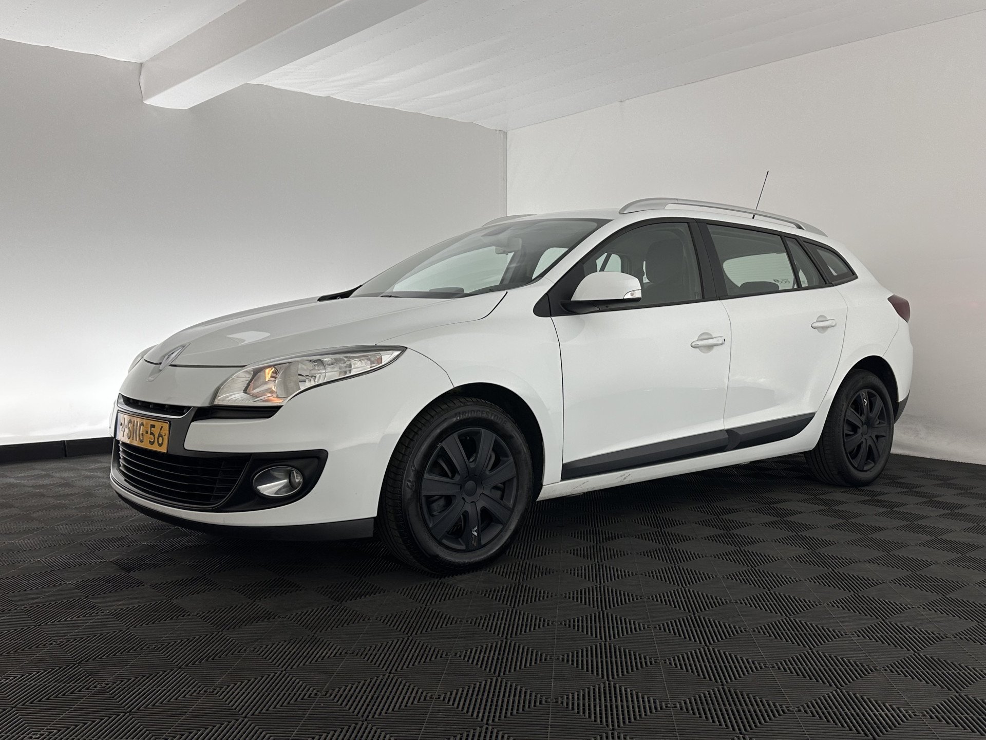 Renault Megane Grandtour 1.5 DCI Expression - Diesel - Manual - 110 hp - 394.764 km