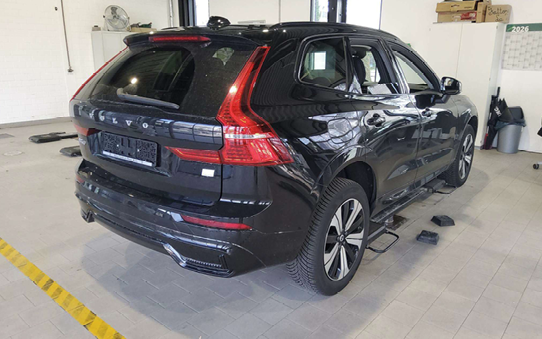 Volvo XC60 T6 R-Design - AWD - Hybrid - Automatic - 252 hp - 113.672 km