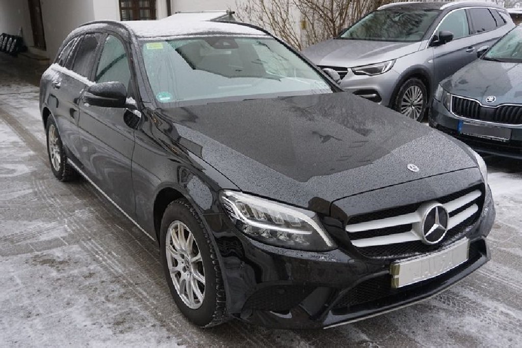 Mercedes-Benz C Break 180 - Petrol - Automatic - 156 hp - 208.006 km 
