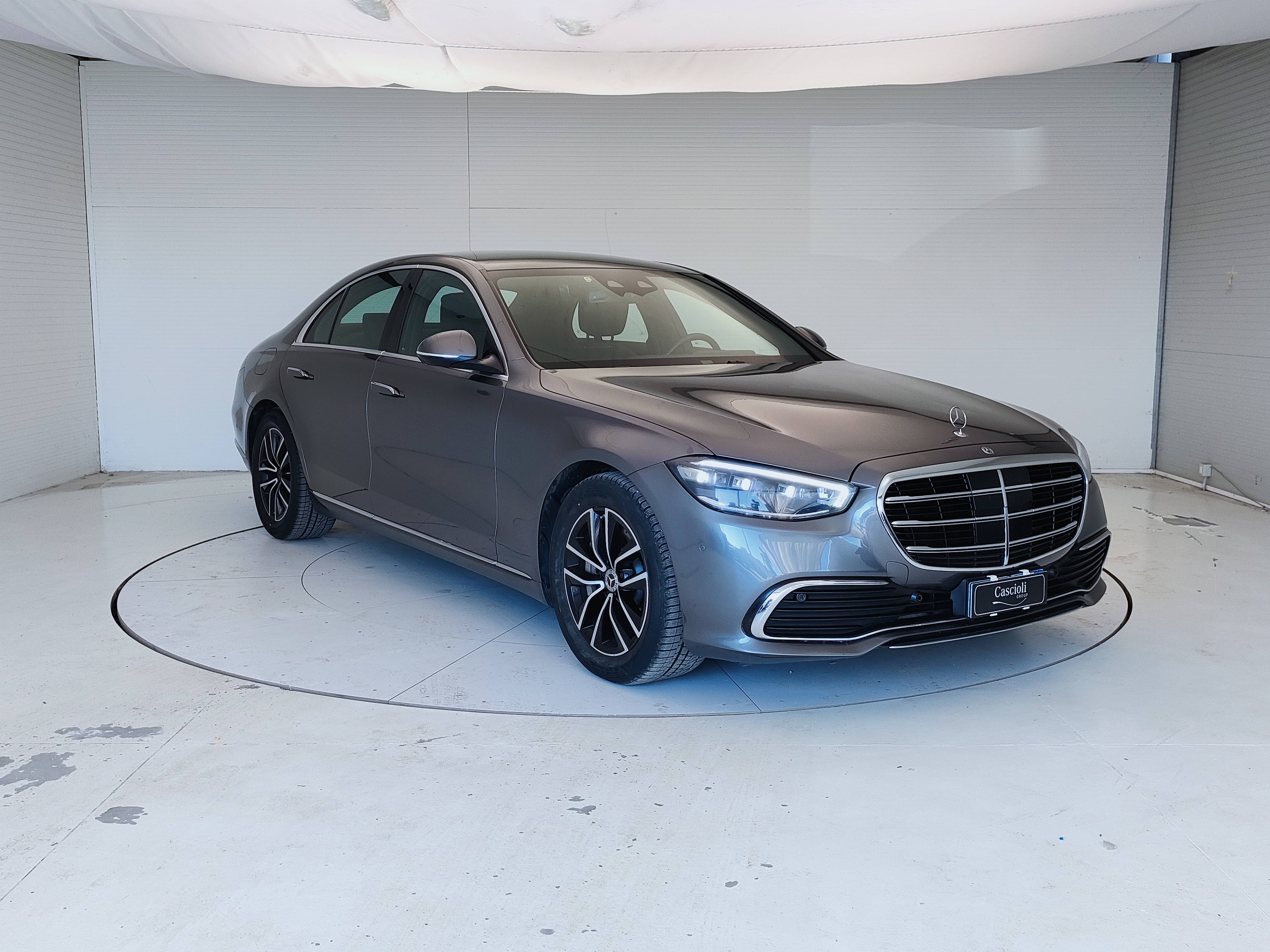 Mercedes-Benz S 350 Business - Diesel - Automatic - 286 hp - 299.927 km Business