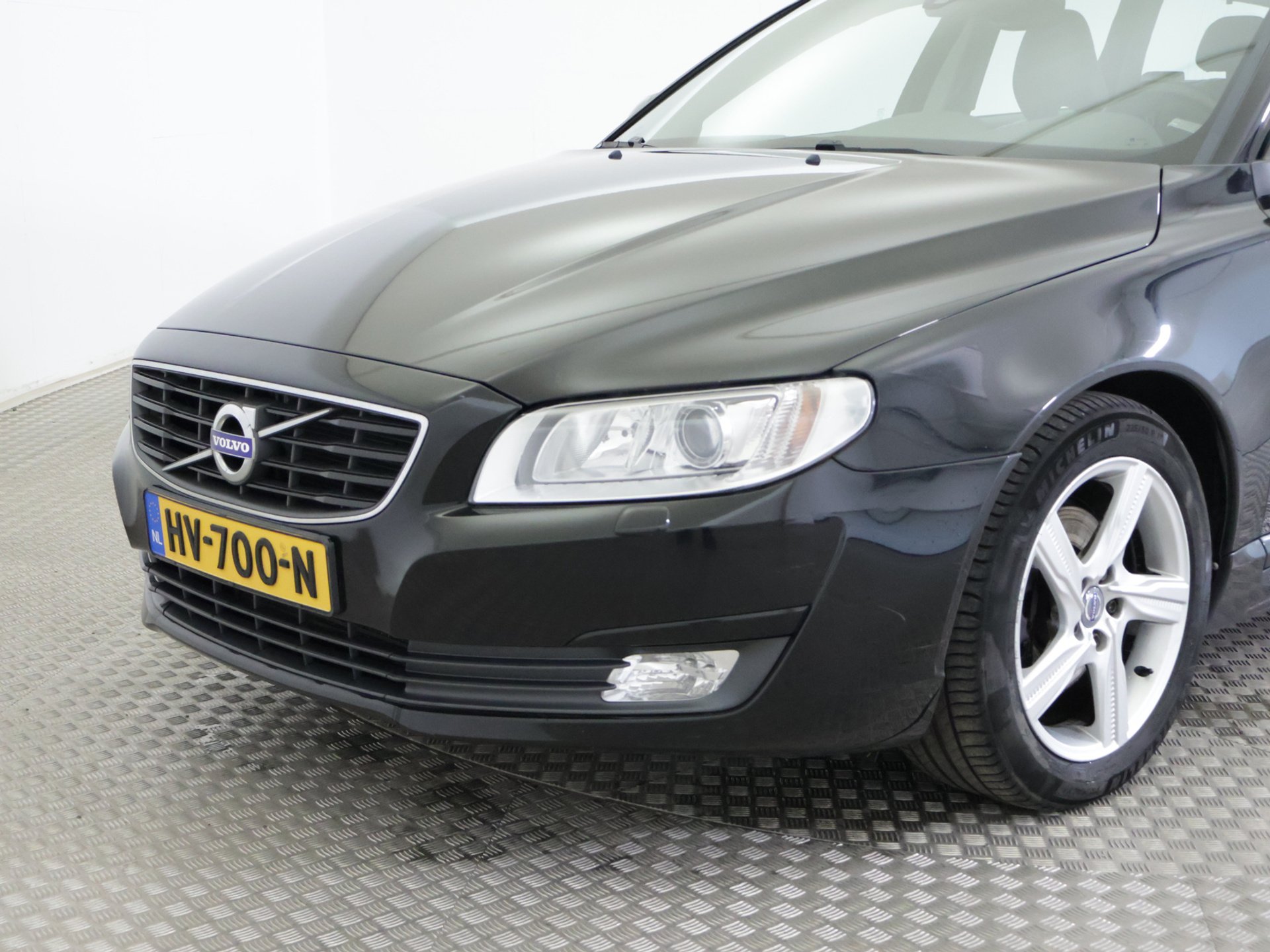 Volvo V70 D4 Classic - Diesel - Manual - 181 hp - 320.718 km