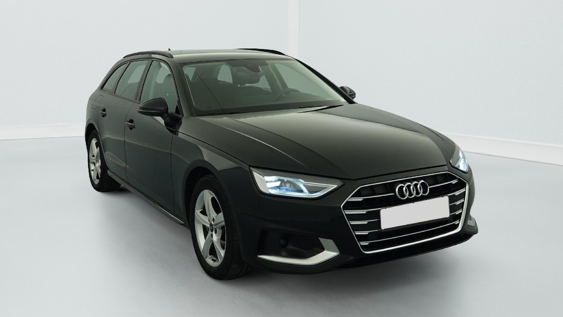 2021 Audi A4   