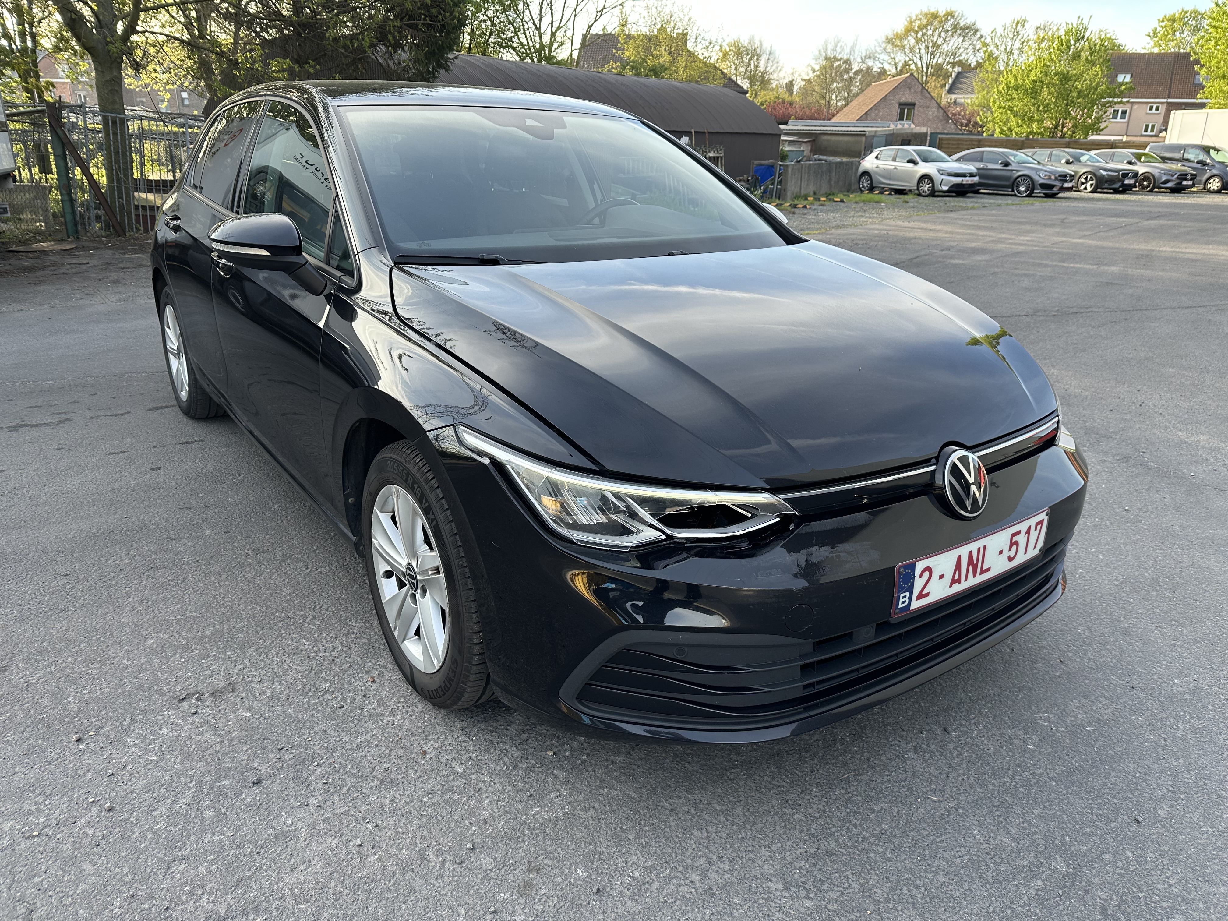 Volkswagen Golf 1.0 TSI - Petrol - Manual - 110 hp - 127.927 km 