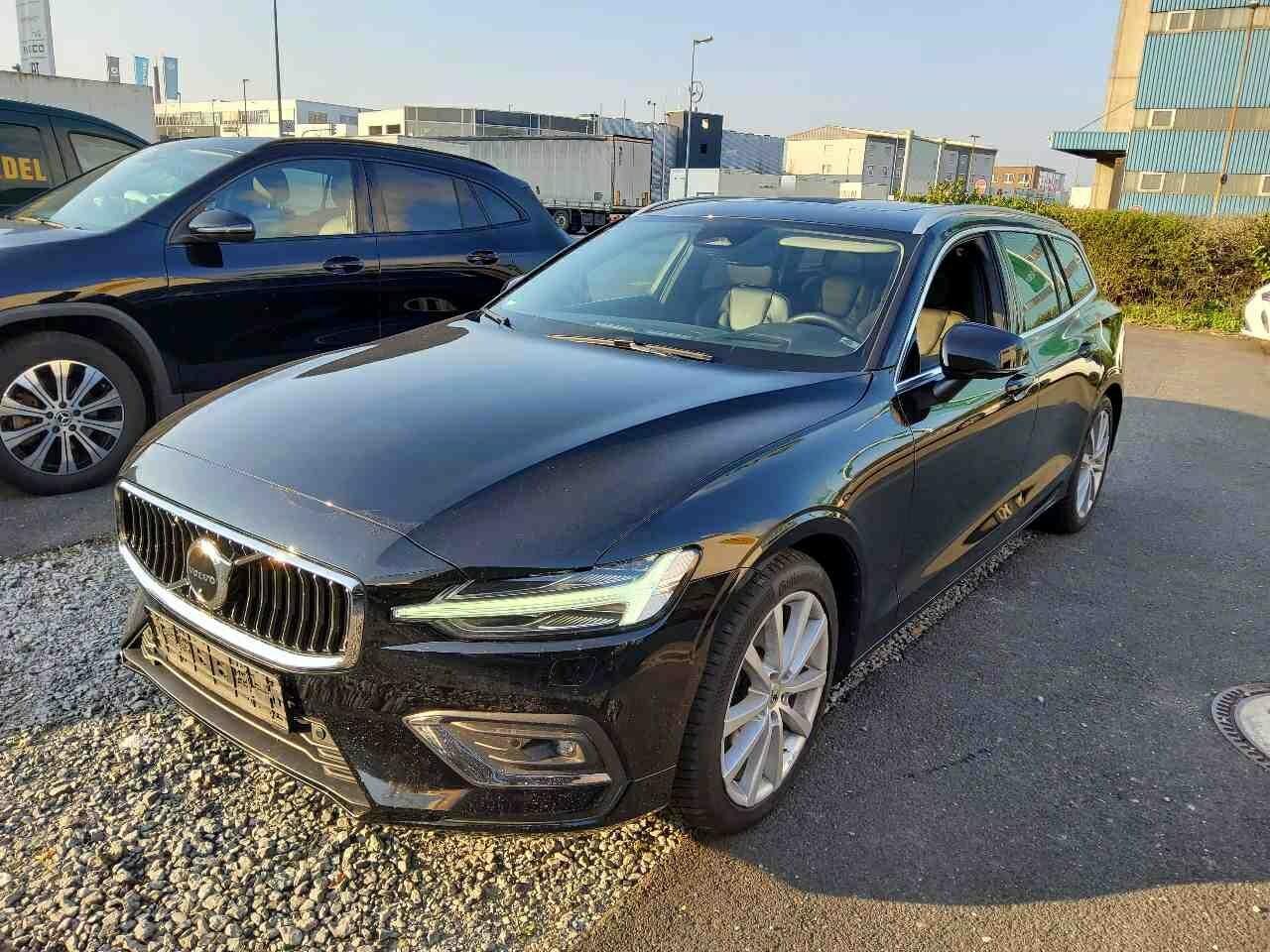 Volvo V60 - Diesel - Automatic - 197 hp - 94.049 km