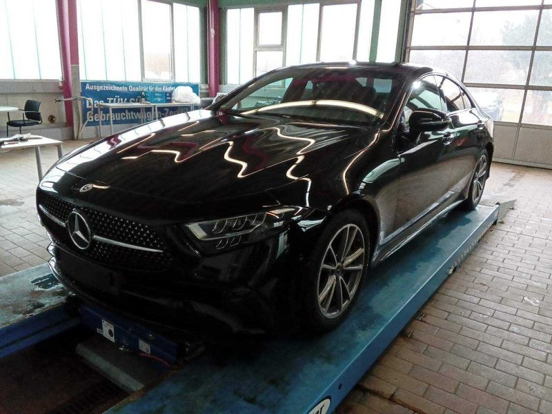Mercedes-Benz CLS - Diesel - Automatic - 265 hp - 103.735 km
