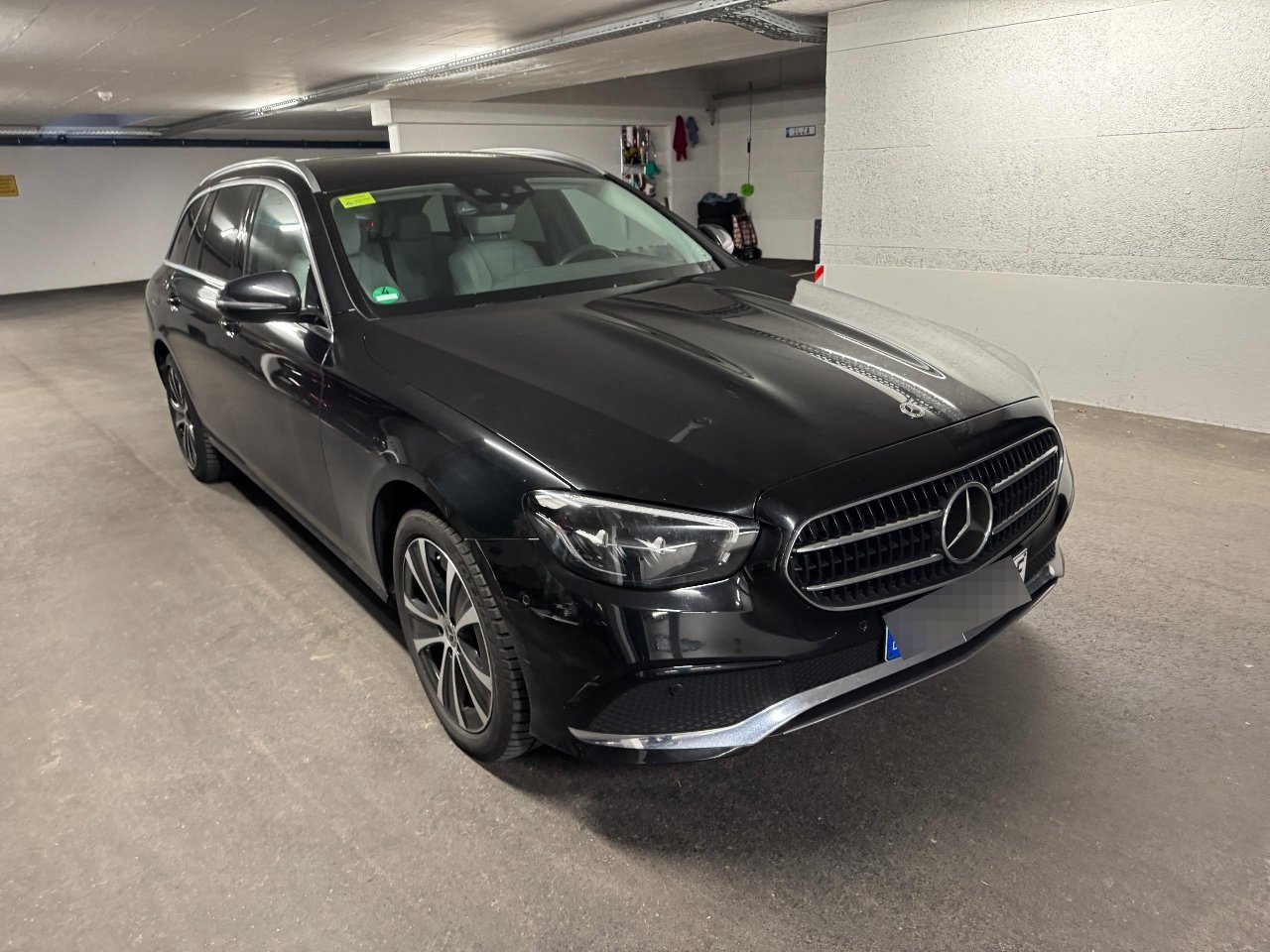 Mercedes-Benz E Break 300de - Hybrid - Automatic - 306 hp - 97.100 km 