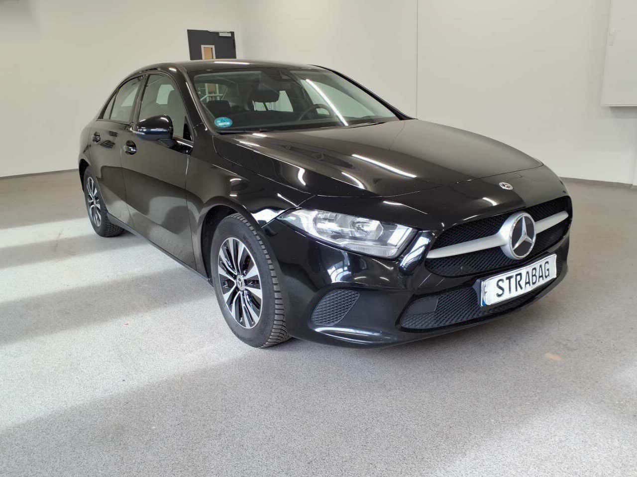 Mercedes-Benz A 180d - Diesel - Manual - 116 hp - 214.659 km 