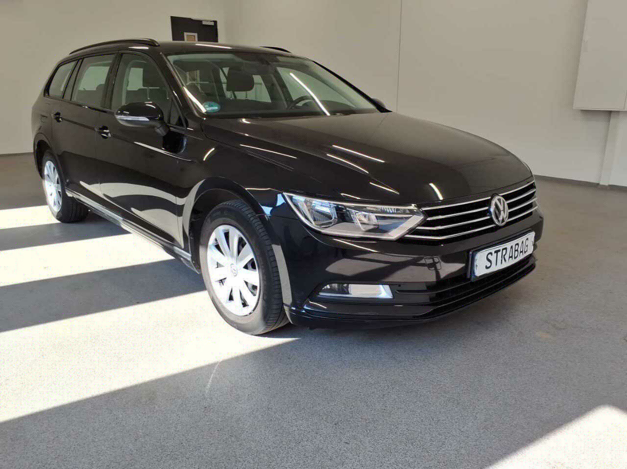 Volkswagen Passat Variant Trendline - Diesel - Manual - 150 hp - 194.064 km Trendline