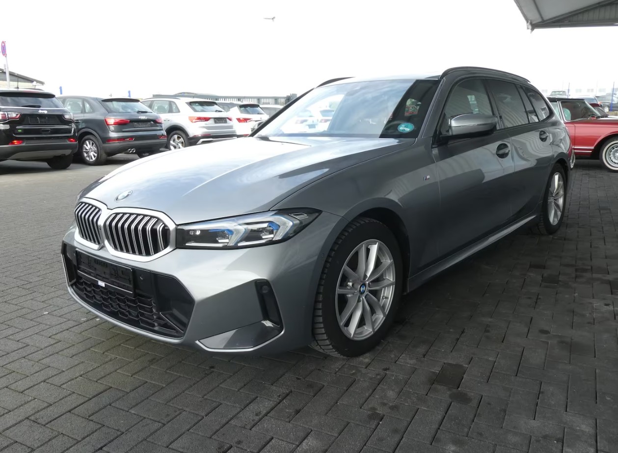 BMW 3 Series Touring 320d M Sport - xDrive - Diesel - Automatic - 190 hp - 45.579 km M Sport