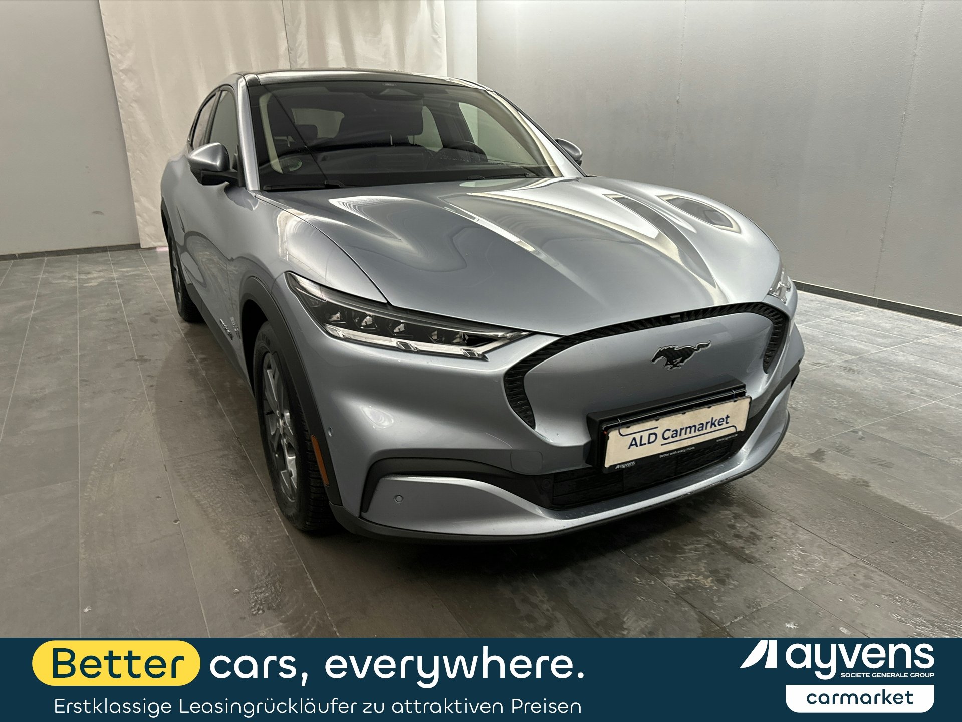 Ford Mustang Mach-E - Electric - Automatic - 294 hp - 82.813 km 