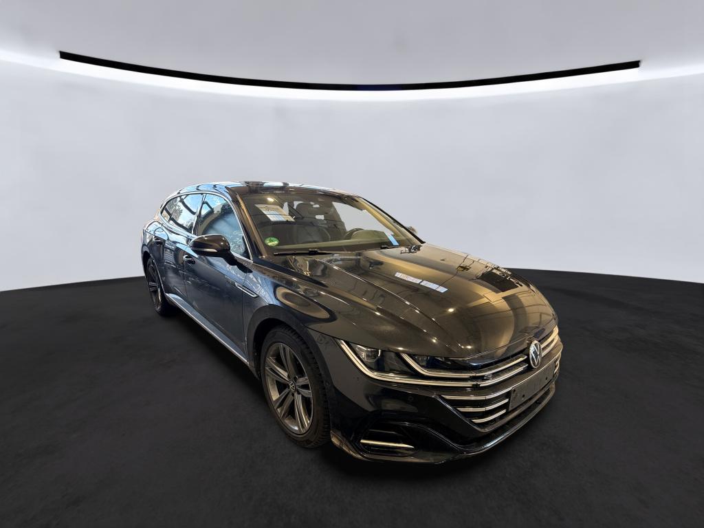 Volkswagen Arteon Shooting Brake 2.0 TSI R-Line - Petrol - Automatic - 190 hp - 64.792 km R-Line