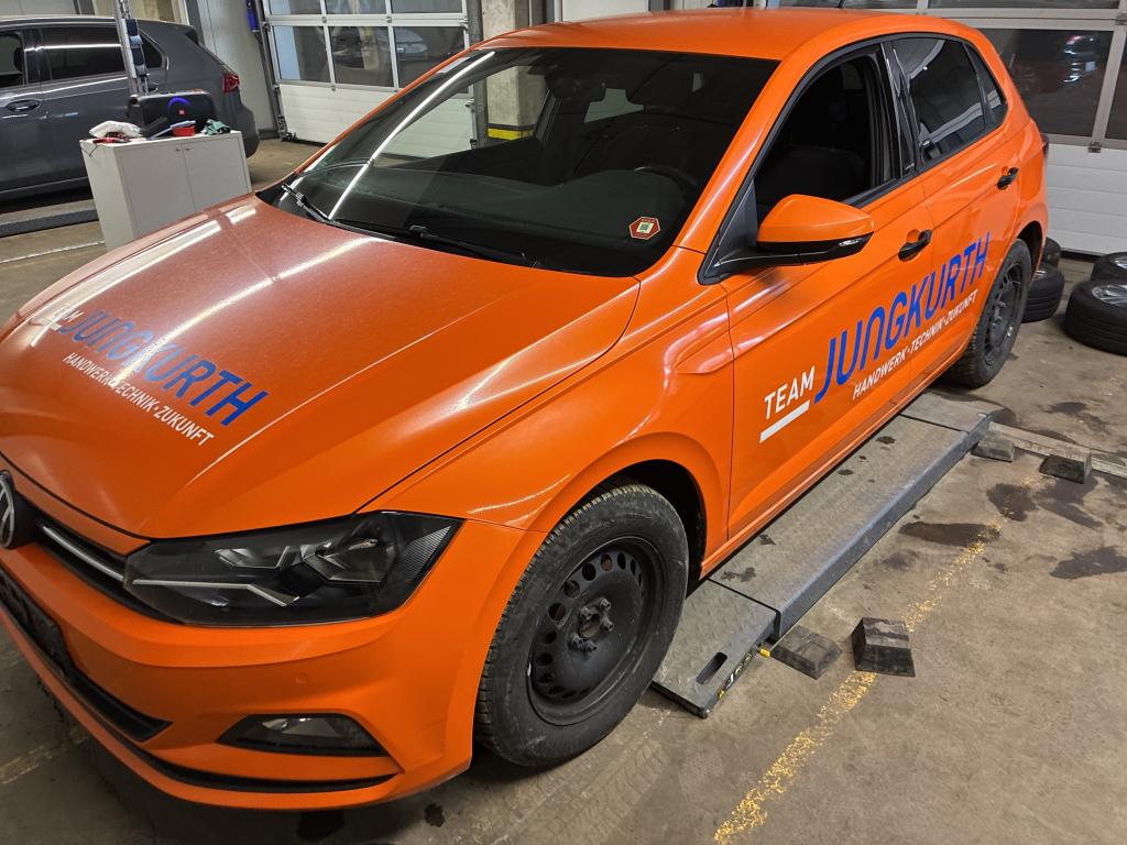 Volkswagen Polo 1.0 - Petrol - Manual - 110 hp - 60.369 km 