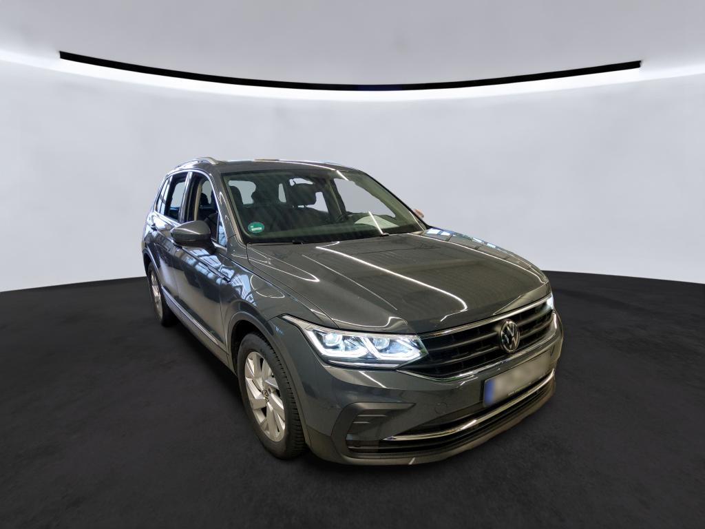 Volkswagen Tiguan 1.5 - Petrol - Automatic - 149 hp - 38.466 km 