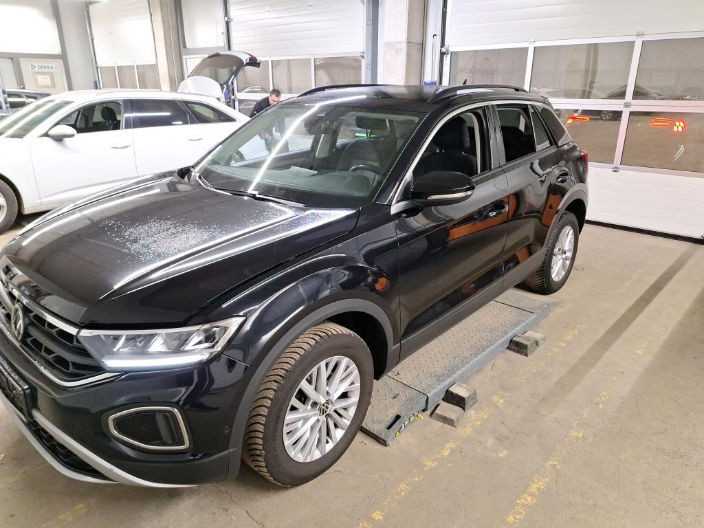 Volkswagen T-ROC 1.0 - Petrol - Manual - 110 hp - 44.020 km 