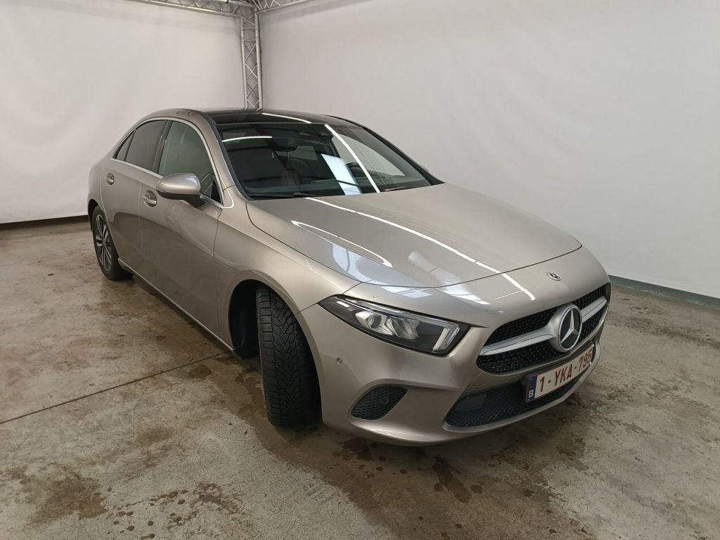 Mercedes-Benz A 180d Business Solution - Diesel - Automatic - 116 hp - 158.966 km Business Solution