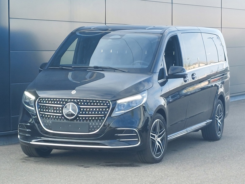 Mercedes-Benz V 300d AMG Line - 4-Matic - Diesel - Automatic - 237 hp - 13.117 km AMG Line