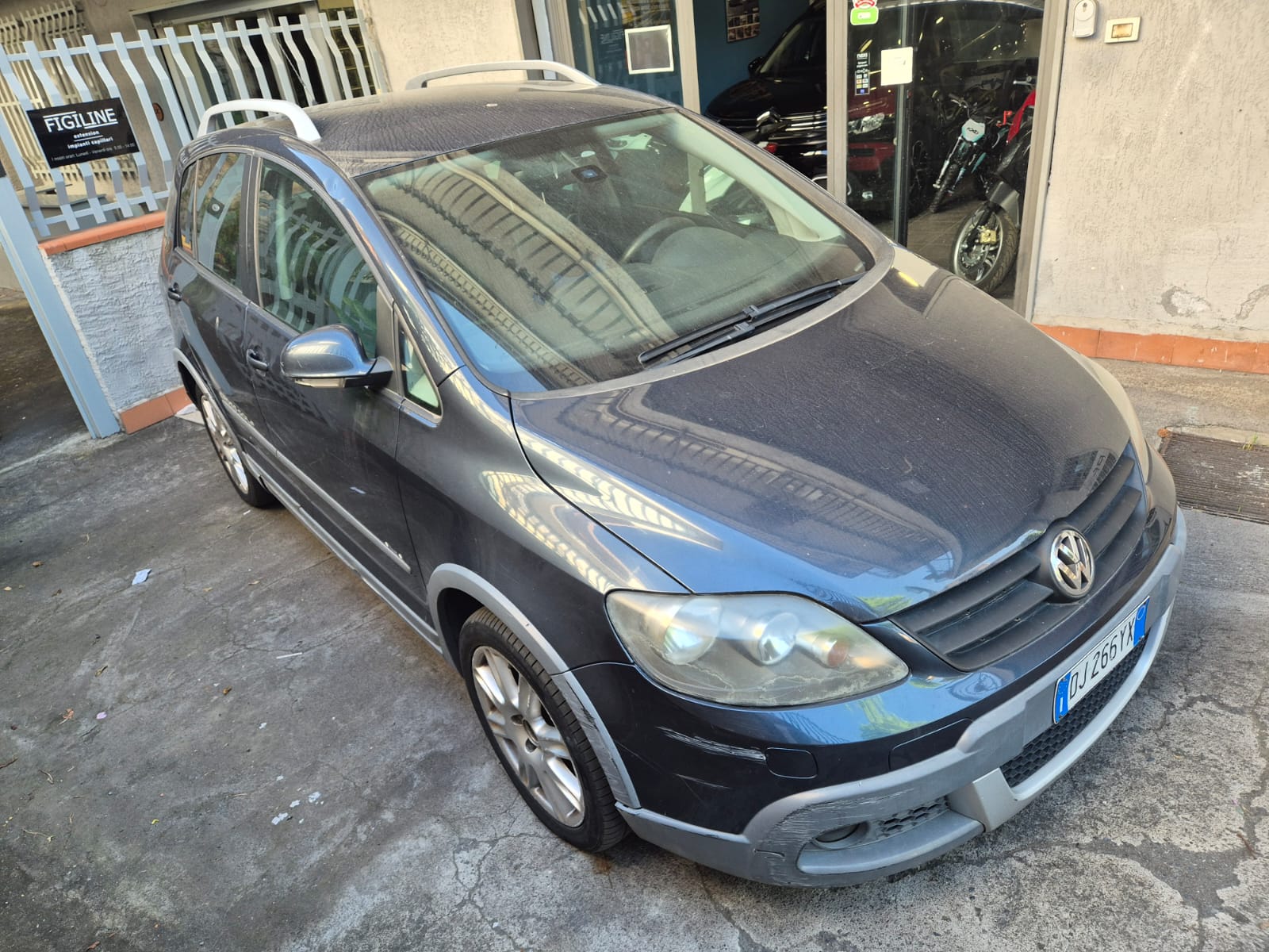 Volkswagen Golf CrossGolf Plus Exclusive - Diesel - Manual - 139 hp - 344.737 km Exclusive