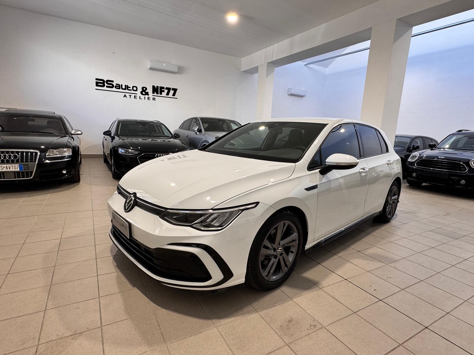 Volkswagen Golf 2.0 TDI R-Line - Diesel - Automatic - 150 hp - 172.775 km R-Line