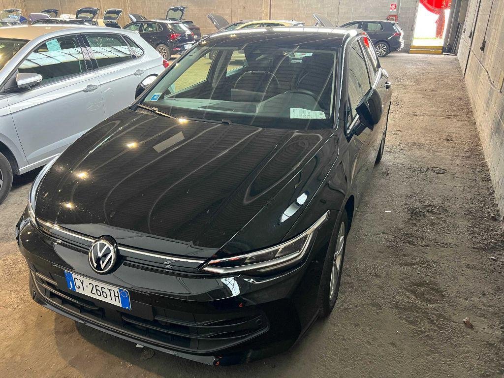 Volkswagen Golf 2.0 TDI Life - Diesel - Manual - 115 hp - 27.320 km