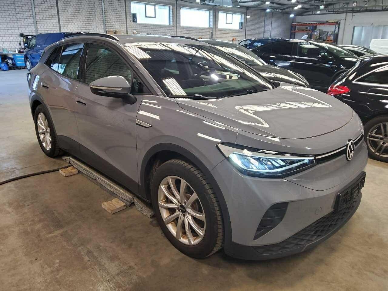 Volkswagen ID.4 Pro - Electric - Automatic - 203 hp - 40.529 km Pro