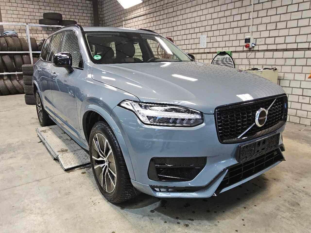 Volvo XC90 D5 R-Design - AWD - Diesel - Automatic - 235 hp - 164.864 km R-Design
