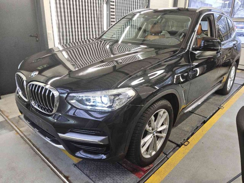 BMW X3 - xDrive - Hybrid - Automatic - 184 hp - 106.304 km