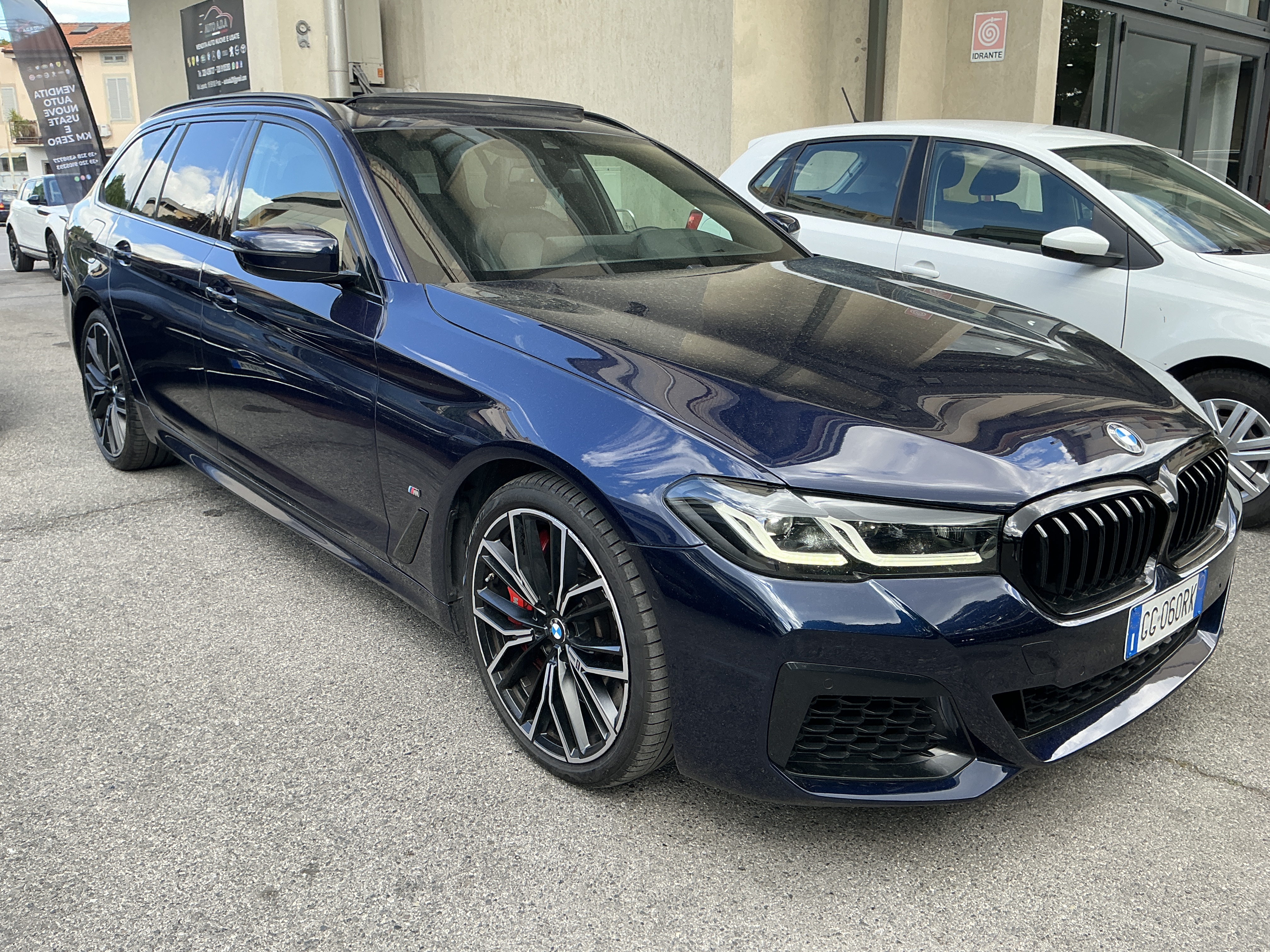 BMW 5 Series Touring 540i M Sport - xDrive - Petrol - Automatic - 333 hp - 172.306 km M Sport