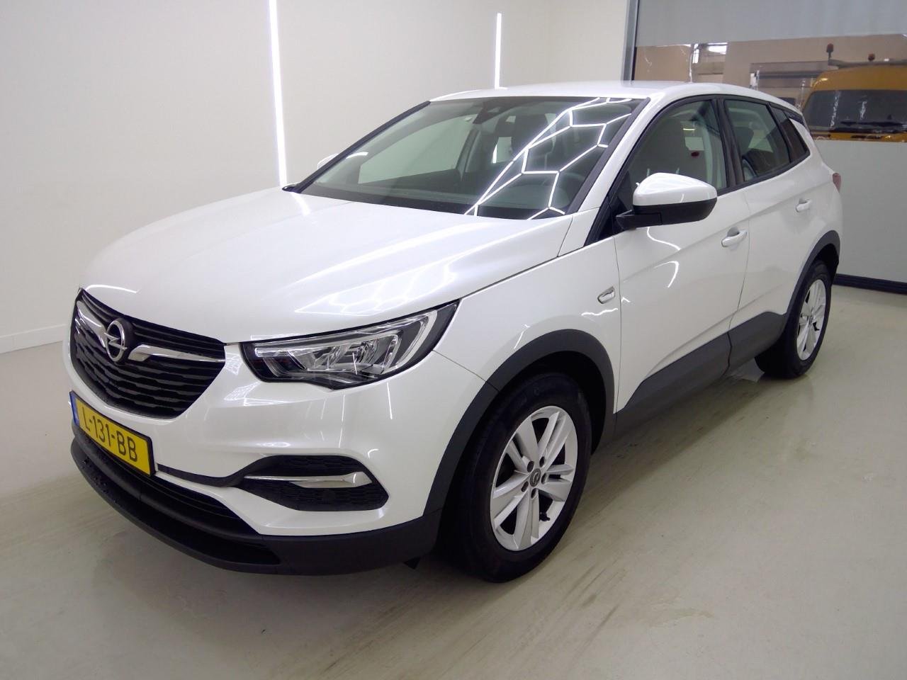 Opel Grandland X 1.2 Edition - Petrol - Manual - 131 hp - 67.194 km